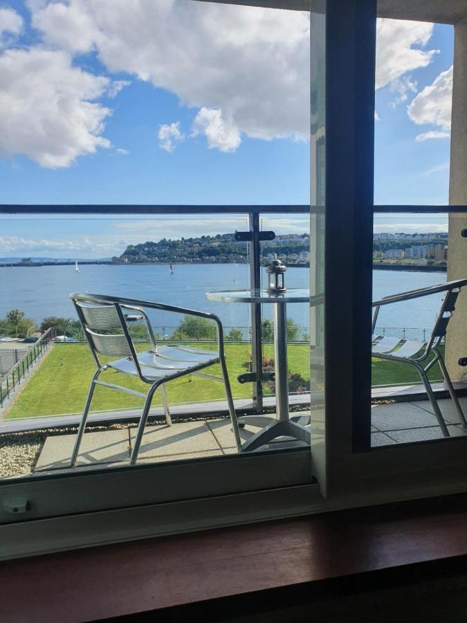 Bayview Apartments Sports Village Cardiff Free Parking & Free Wi Fi Bagian luar foto